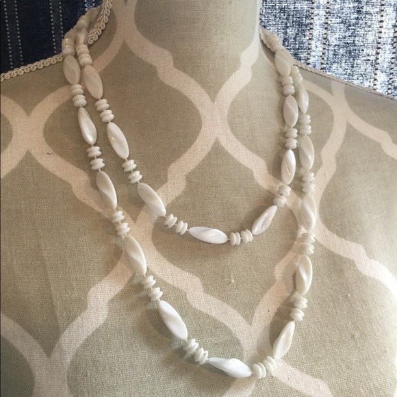 White Acrylic Bead Necklace - Picture 2 of 3